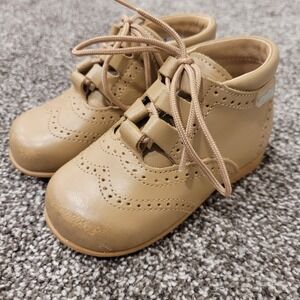 Angelitos Kids Tan Leather Lace Up Wingtip Brogue Shoes Made in Spain Size 20